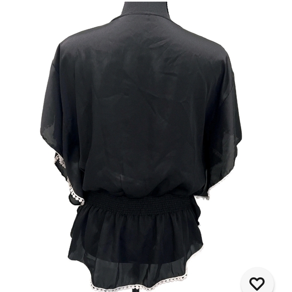 Studio Y Black Blouse with Cream Embroidery - Picture 4 of 7